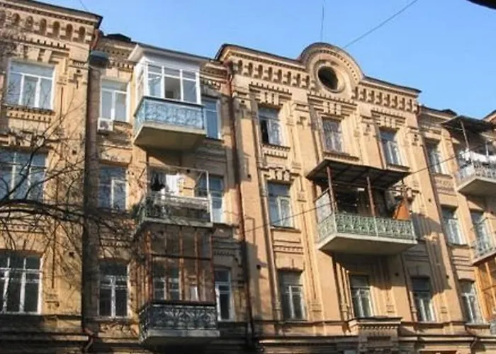 Yourhostel Olimpiyskiy Київ